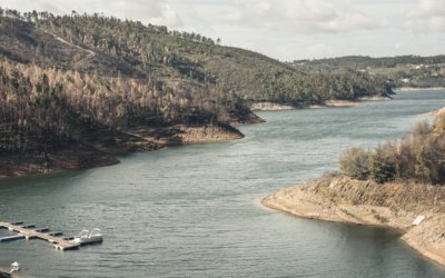 ALDEIA DO MATO: TEM UMA PRAIA E FICA BEM NO CENTRO DE PORTUGAL