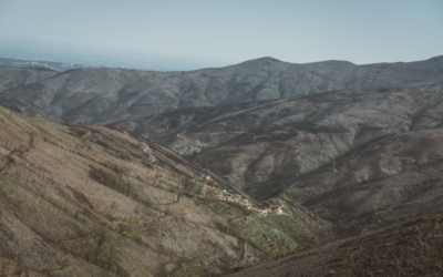 SERRA DO AÇOR: BALCÃO DO XISTO